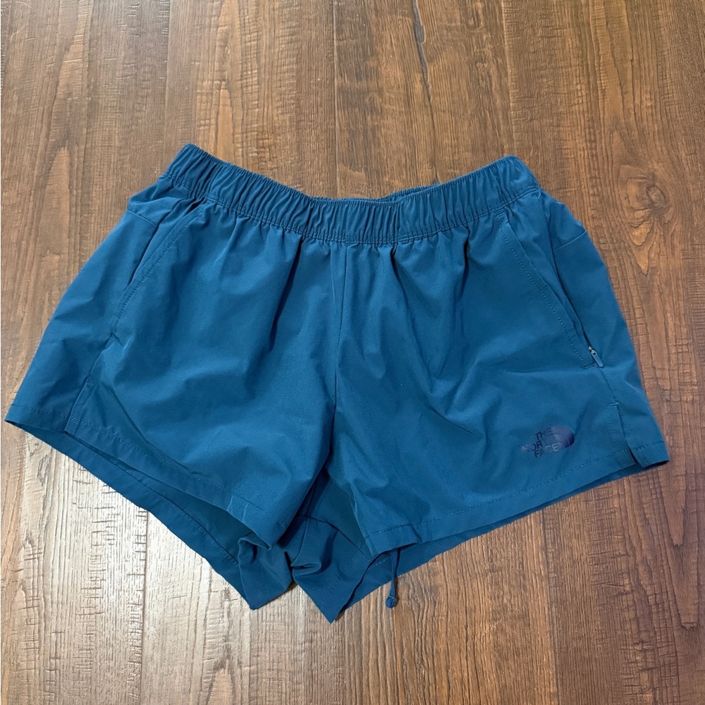 The North Face Women’s Medium We Wander Athletic Shorts